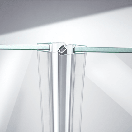Beispiel einer Magnetschließleiste für eine 180°-Glas-an-Glas-Situation